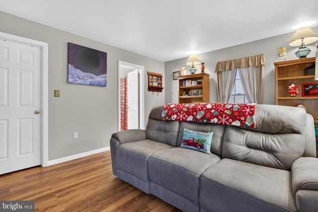 439 HUNTINGTON DR, Mountville, PA 17554