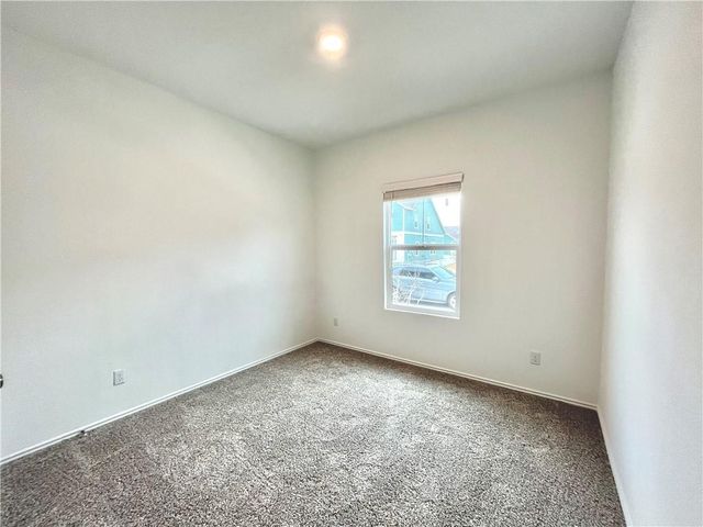 1340 Weatherford LN, Leander, TX 78641