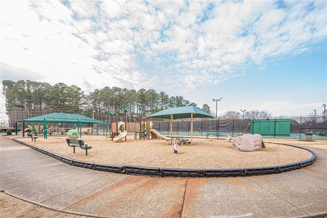 6232 Benbrooke Drive NW, Acworth, GA 30101