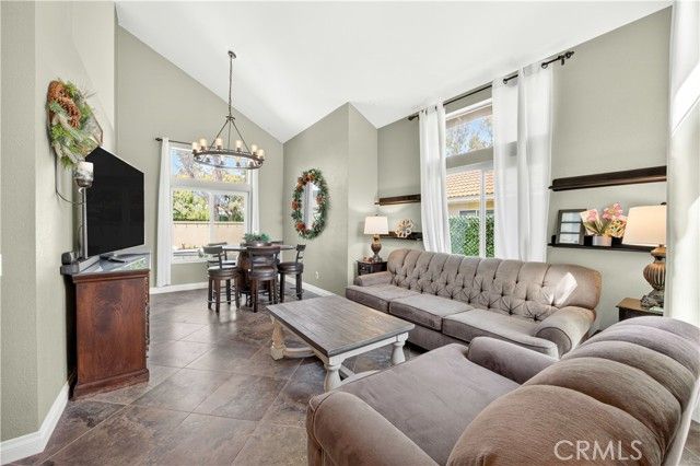 32000 Calle Espinosa, Temecula, CA 92592