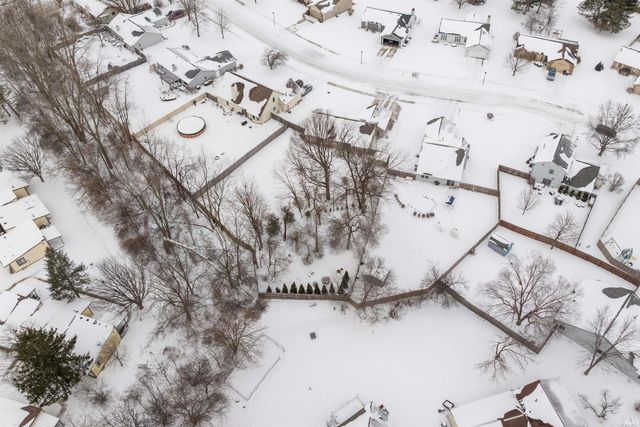 5401 Welsh Glen Run, Fort Wayne, IN 46804