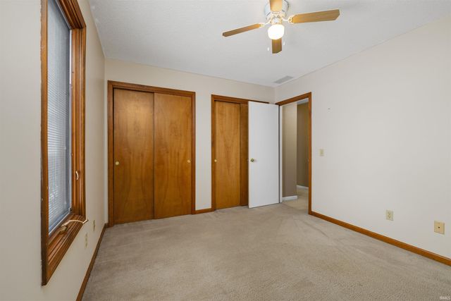 5401 Welsh Glen Run, Fort Wayne, IN 46804