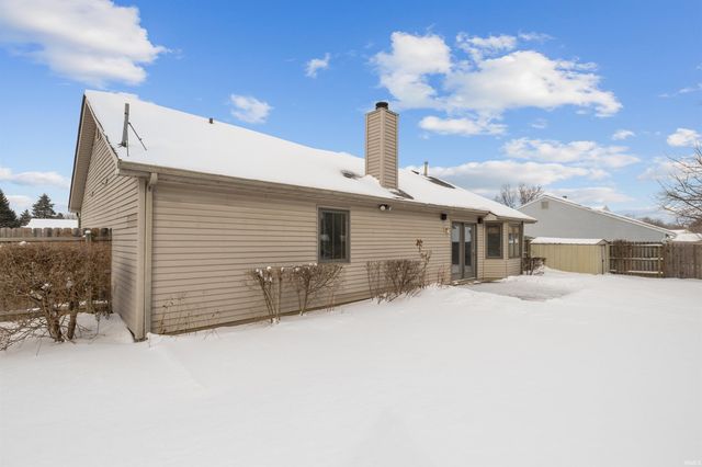 5401 Welsh Glen Run, Fort Wayne, IN 46804