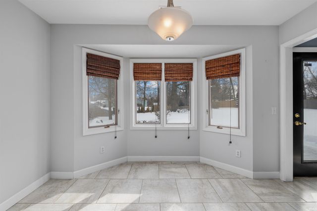 5401 Welsh Glen Run, Fort Wayne, IN 46804