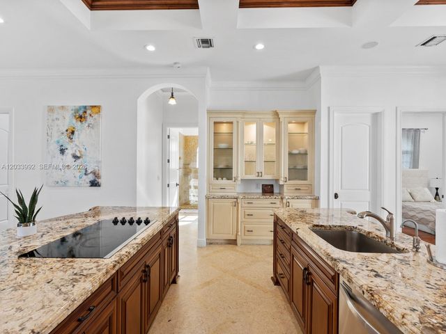 1223 Jackson St, Hollywood, FL 33019