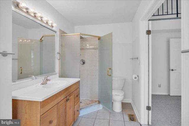 305 HAZELWOOD LN, Marlton, NJ 08053