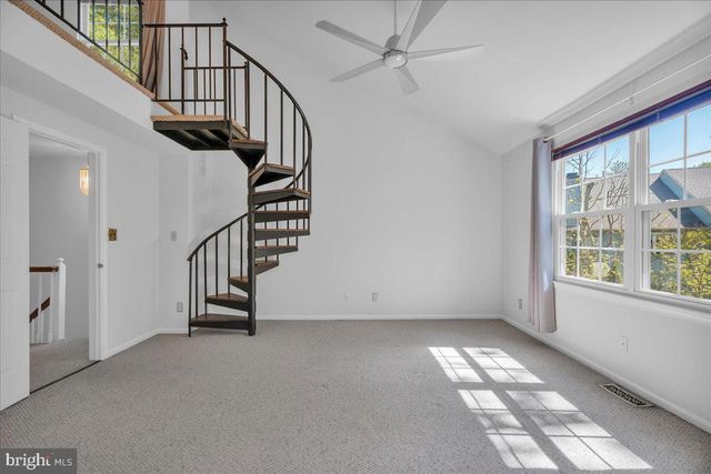 305 HAZELWOOD LN, Marlton, NJ 08053