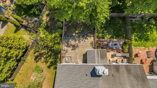305 HAZELWOOD LN, Marlton, NJ 08053