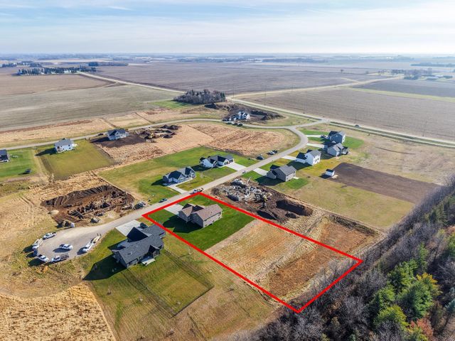 1803 20th Ave Cir NE, Kasson, MN 55944