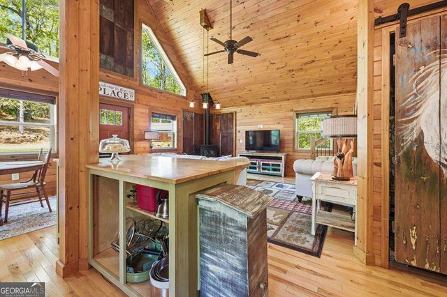 106 Roaring Creek Lane, Murphy, NC 28906