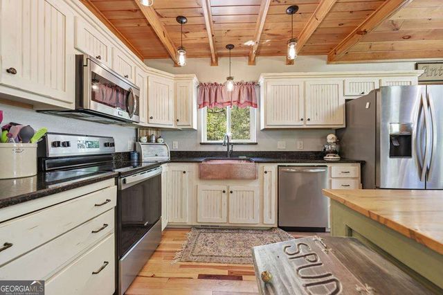 106 Roaring Creek Lane, Murphy, NC 28906
