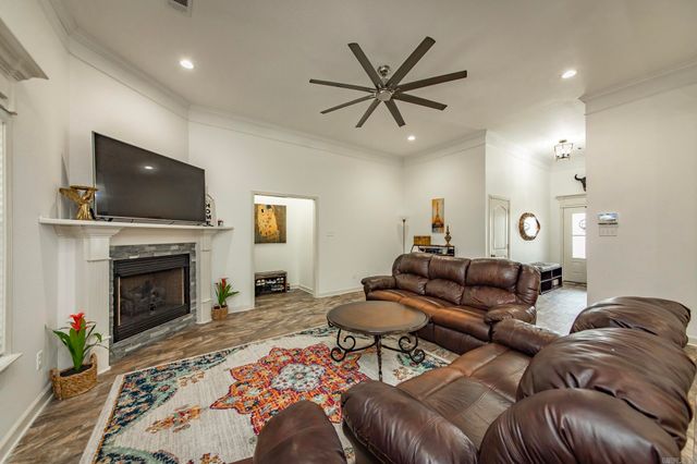 761 Mango Loop, Austin, AR 72007