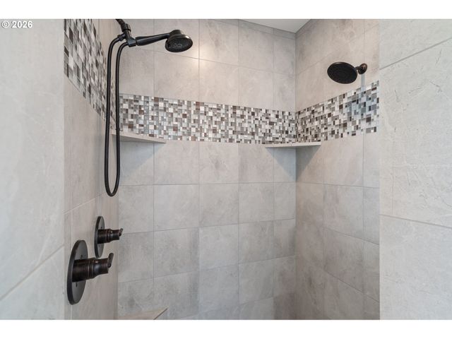 8113 Ne 185TH Ave, Vancouver, WA 98682