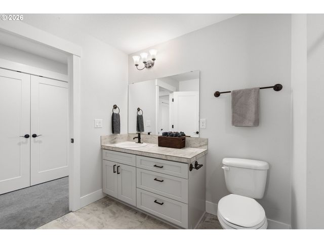 8113 Ne 185TH Ave, Vancouver, WA 98682