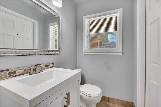1706 Bayou Homes Drive, Galveston, TX 77551