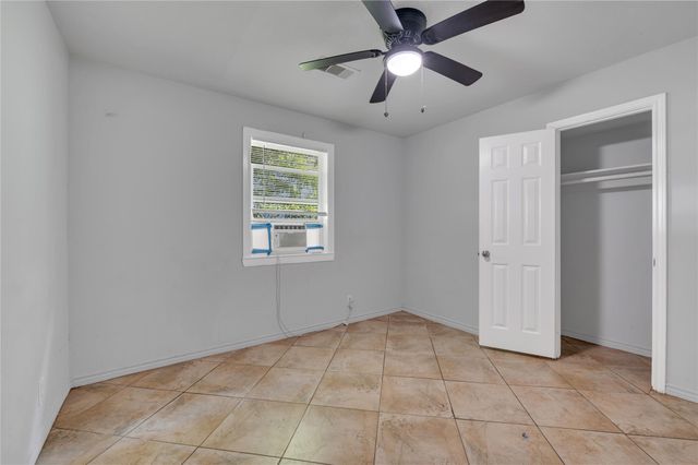 1706 Bayou Homes Drive, Galveston, TX 77551