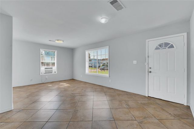 1706 Bayou Homes Drive, Galveston, TX 77551