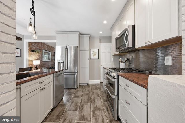 539 E NELSON AVE E, Alexandria, VA 22301