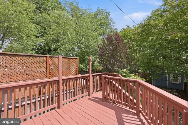 539 E NELSON AVE E, Alexandria, VA 22301