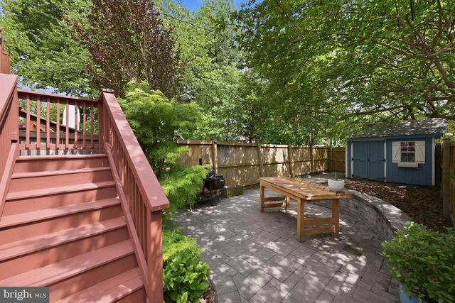 539 E NELSON AVE E, Alexandria, VA 22301