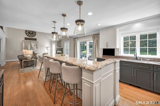 11 Grimes Road, Rocky Hill, CT 06067