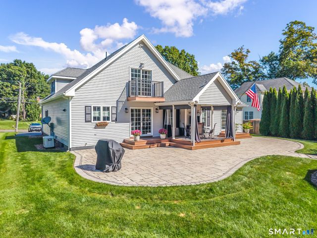 11 Grimes Road, Rocky Hill, CT 06067