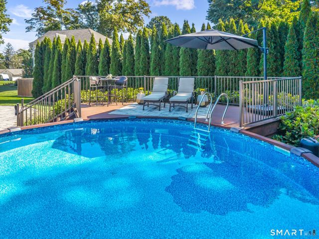 11 Grimes Road, Rocky Hill, CT 06067