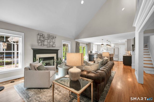 11 Grimes Road, Rocky Hill, CT 06067