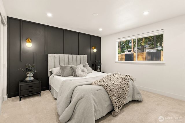 35730 26th Avenue S, Federal Way, WA 98003