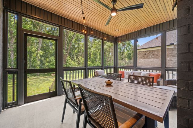 612 Hollow Wood Trl, Mount Juliet, TN 37122