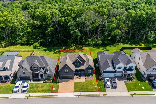 612 Hollow Wood Trl, Mount Juliet, TN 37122