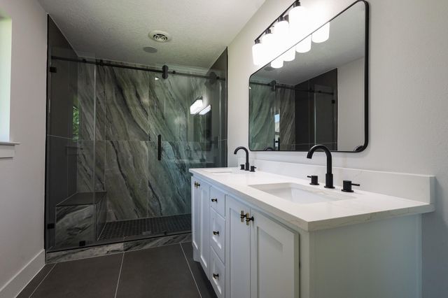 2111 Wycliffe Drive, Houston, TX 77043