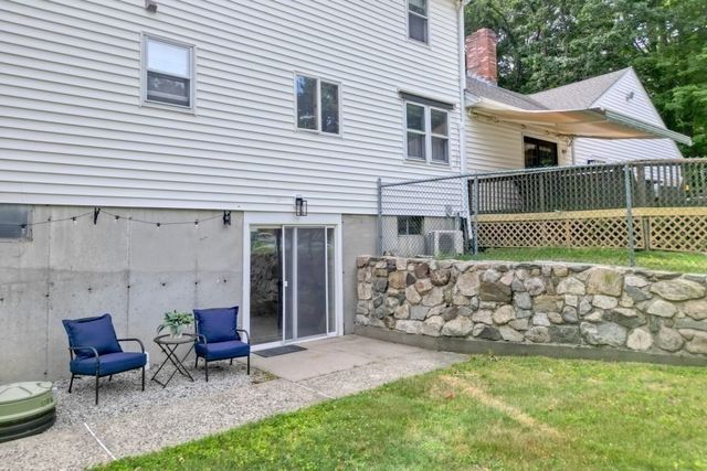 363 Liberty St, Braintree, MA 02184