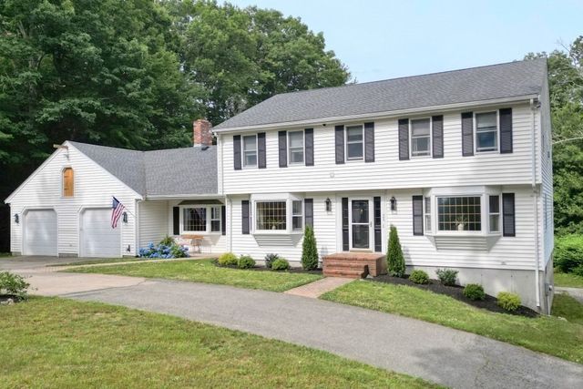 363 Liberty St, Braintree, MA 02184