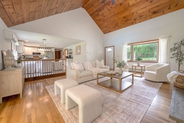 363 Liberty St, Braintree, MA 02184