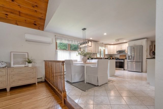 363 Liberty St, Braintree, MA 02184