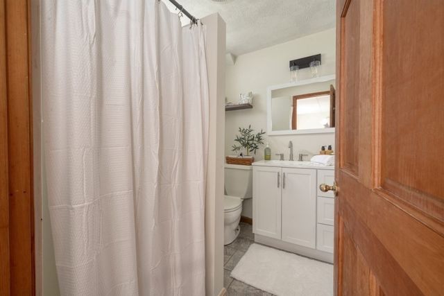 363 Liberty St, Braintree, MA 02184