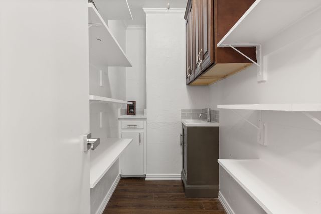 6838 Churchill Way, Dallas, TX 75230