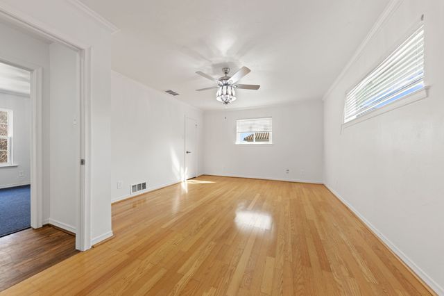 6838 Churchill Way, Dallas, TX 75230