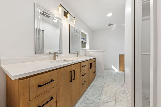 6838 Churchill Way, Dallas, TX 75230