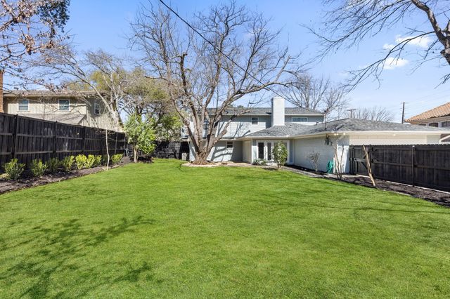 6838 Churchill Way, Dallas, TX 75230