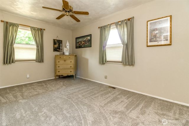 137 Damron Road, Mossyrock, WA 98564