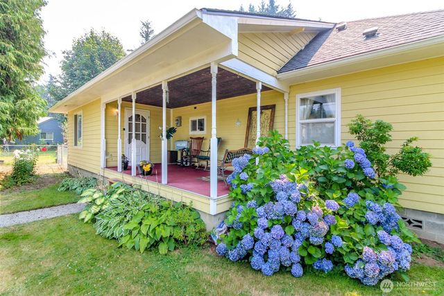137 Damron Road, Mossyrock, WA 98564