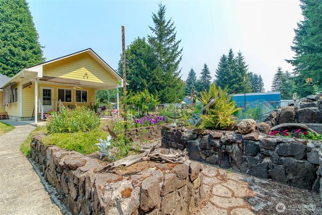137 Damron Road, Mossyrock, WA 98564