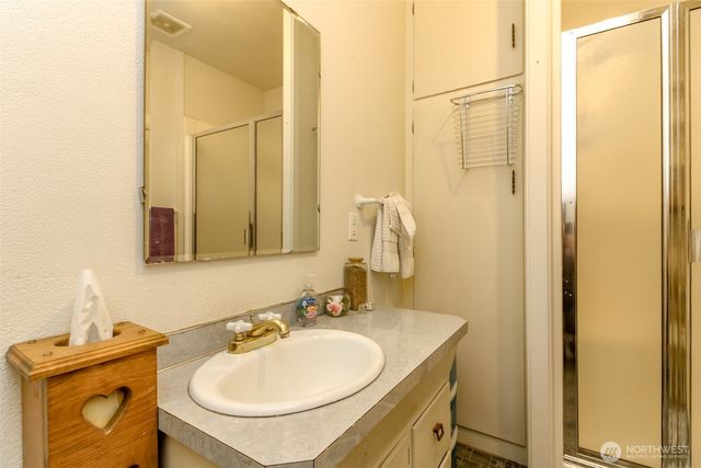 137 Damron Road, Mossyrock, WA 98564