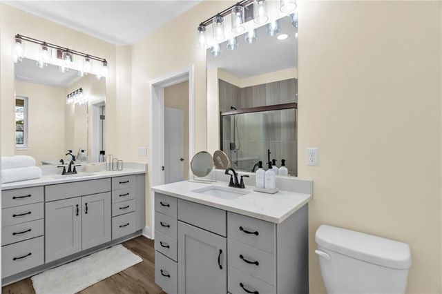 920 N 14th Street, Leavenworth, KS 66048