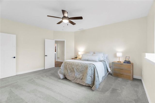 920 N 14th Street, Leavenworth, KS 66048