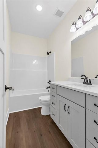 920 N 14th Street, Leavenworth, KS 66048