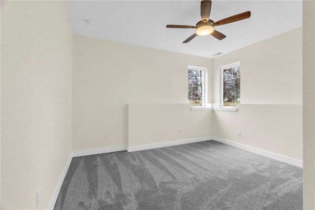 920 N 14th Street, Leavenworth, KS 66048