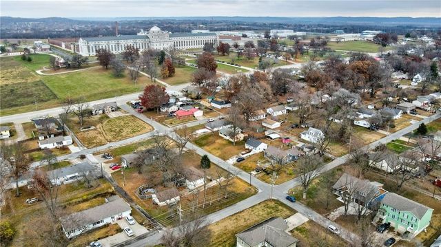 920 N 14th Street, Leavenworth, KS 66048